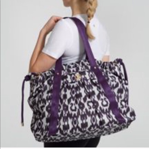 lululemon athletica Handbags - Lululemon Effortless Tote in Ikat